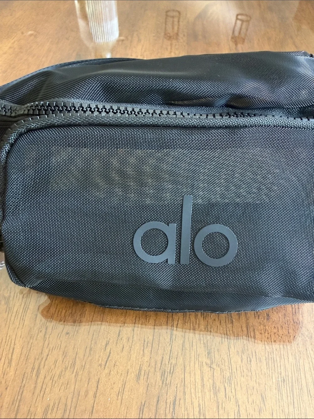 ALO Yoga Black Belt Bag with 2 Front Zip Pocket - Picture 4 of 5